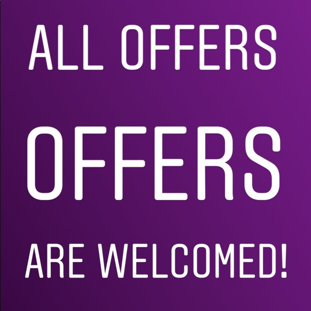 Send in your offers loves 💓💓 Everything must go!